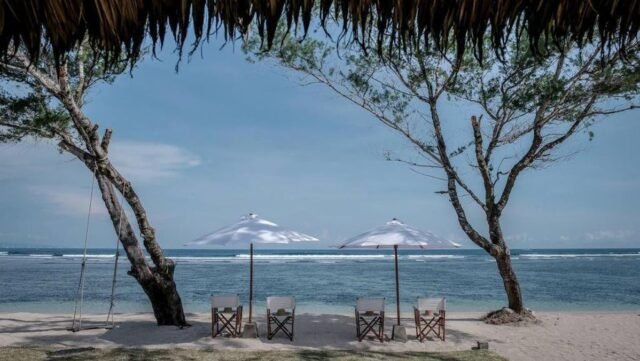 Bali untuk memperkenalkan hotel dan vila yang melarang hukum dari membatasi akses pantai umum
