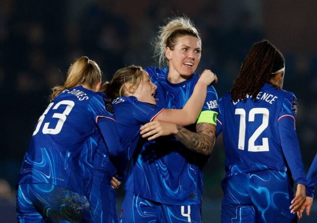 Millie Bright Ready 'untuk menempatkan Body on the Line' untuk memenangkan Piala Liga Wanita
