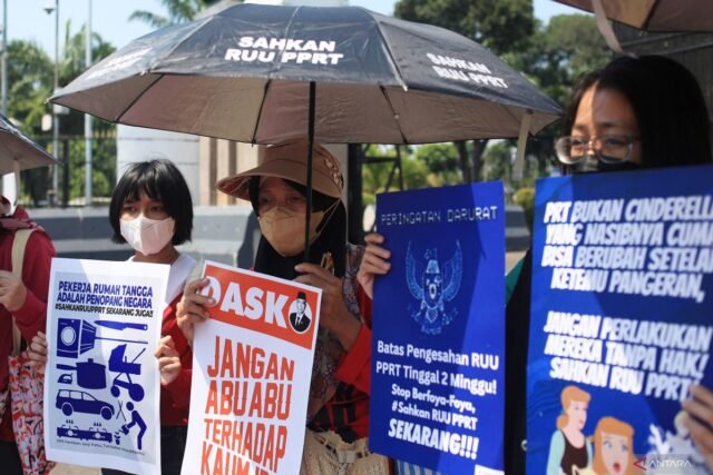 May Day: DPR Indonesia untuk memulai pembicaraan tentang RUU Pekerja Domestik
