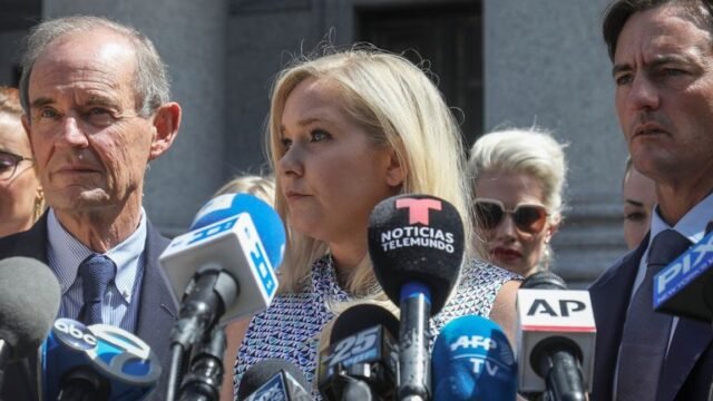 Virginia Giuffre, yang menuduh Pangeran Andrew melakukan pelecehan seksual, telah meninggal, keluarganya mengatakan | Berita Dunia
