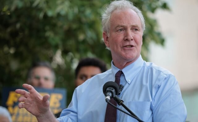 Van Hollen Lambastes Trump atas penolakan untuk membebaskan Garcia Abrego
