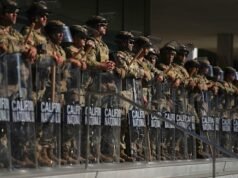 Gavin Newsom memulai pidatonya sebagai gubernur negara bagian. Dia mengakhirinya sebagai presiden potensial Gavin Newsom memulai pidatonya sebagai gubernur negara bagian. Dia mengakhirinya sebagai presiden potensial