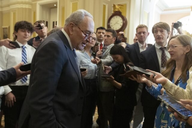 Inci Megabill Trump menuju SENATE Passage
