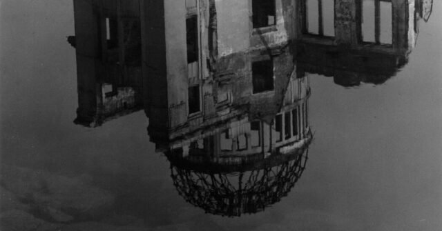 80 tahun setelah pemboman Hiroshima, seni membutuhkan 'keberanian untuk takut'
