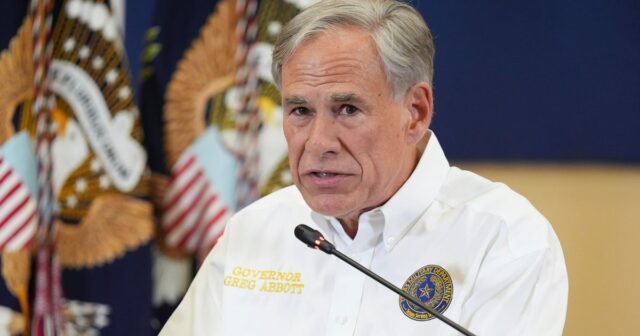 Bisakah Gubernur Texas Greg Abbott menghapus anggota parlemen Demokrat yang meninggalkan negara bagian itu karena redistricting?
