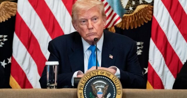 California, negara bagian lain menuntut Trump atas perintah yang mengancam penyedia perawatan yang menguatkan gender
