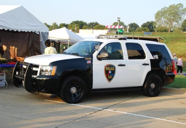 Cincin pencurian Texas mencuri $ 1 juta di Camaros & Corvettes, 29 mobil pulih
