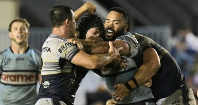 Cronulla Sharks Blitz North Queensland Cowboys - Total Rugby League
