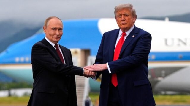 Dalam gambar: KTT Trump-Putin berakhir tanpa kesepakatan tetapi dengan banyak momen menonjol | Berita Dunia
