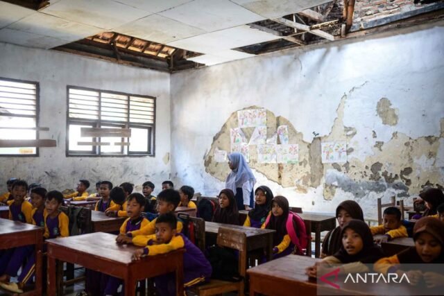 Indonesia menargetkan lebih dari 13.000 sekolah untuk renovasi pada tahun 2025
