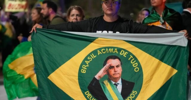 Keadilan Brasil memudahkan penangkapan rumah Bolsonaro untuk memungkinkan kunjungan keluarga yang tidak dibatasi
