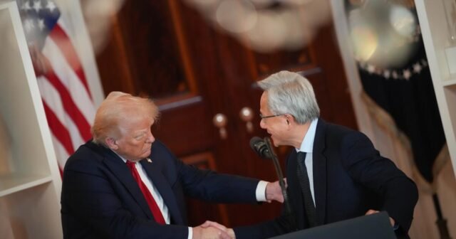 Kesepakatan Trump yang tidak biasa dengan kekhawatiran NVIDIA dan AMD Sparks, pertanyaan hukum
