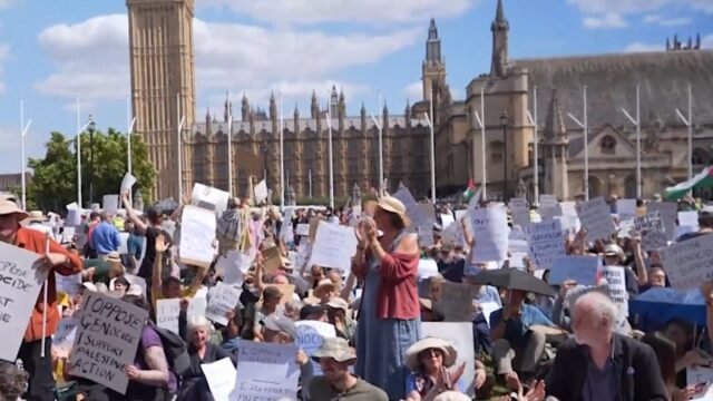 Lebih dari 360 pengunjuk rasa ditangkap di London setelah Pro-Palestine Rally menentang undang-undang baru
