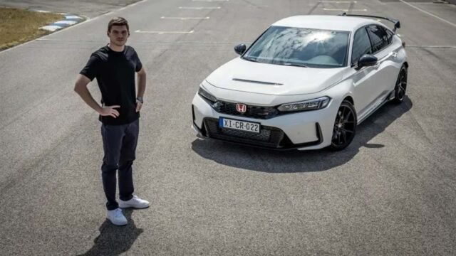 Max Verstappen membanting mobil-roda depan: 'hal terburuk yang pernah'

