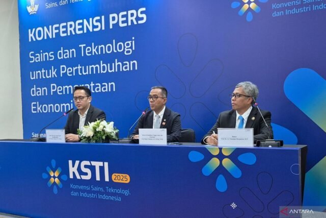 Pemerintah Bolsters Pengembangan Sains Melalui KSTI 2025
