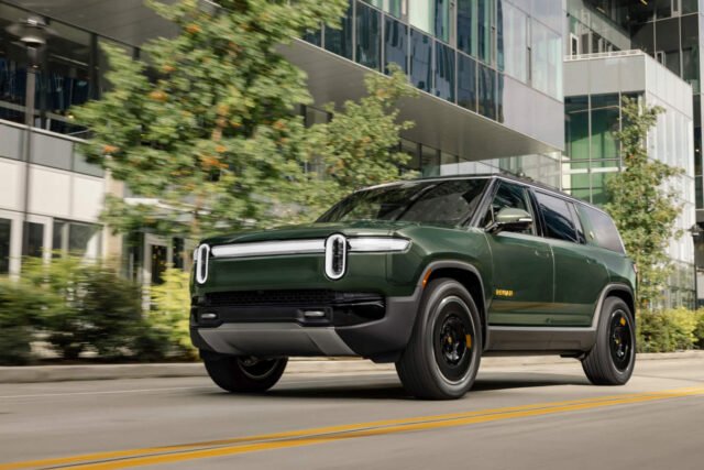 Rivian bekerja pada sistem cybertruck-rivaling steer-by-wire
