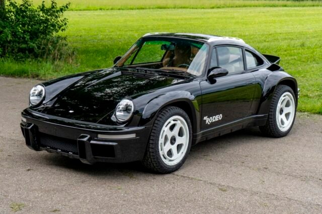 Rodeo RUF 610-hp melakukan debut produksinya di Monterey
