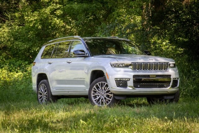 Stellantis mengingat lebih dari 121.000 jip grand cherokees, mencari tahu mengapa
