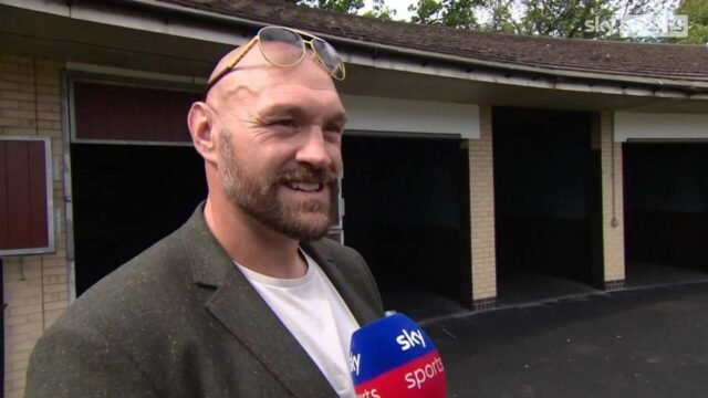 Tyson Fury, 36, mengklaim dia tidak akan pernah 'kembali ke tinju hanya beberapa minggu setelah mengumumkan comeback dan mengisyaratkan karier baru
