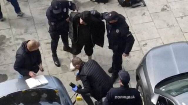 Tembakan dilepaskan di luar parlemen Serbia saat kebakaran terjadi | Berita Dunia
