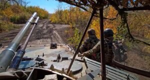 Ukraina mengatakan pihaknya menyerang pipa bahan bakar utama di dekat Moskow yang memasok pasukan Rusia Ukraina mengatakan pihaknya menyerang pipa bahan bakar utama di dekat Moskow yang memasok pasukan Rusia